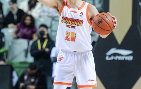 开yun体育app网页版登录入口-媒体人：上一个像庞峥麟这么会运球的国内球员 或许是郭艾伦？