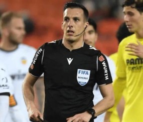 Kaiyun开云体育-前裁判评马竞巴萨争议判罚,VAR介入引质疑|红牌|巴塞罗那|赫拉德-马丁|路易斯洛佩斯-费尔南德斯|哈维尔·费尔南德斯_新浪体育_新浪新闻